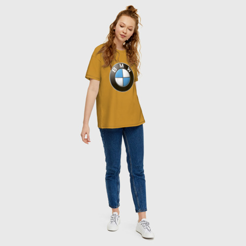 Женская футболка oversize с принтом BMW, вид сбоку #3