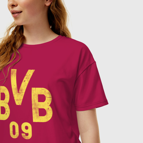 Женская футболка oversize с принтом Боруссия Дортмунд, фото на моделе #1