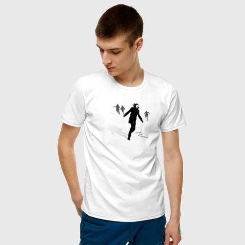 Мужская футболка с принтом Русское поле экспериментов, фото на моделе #1