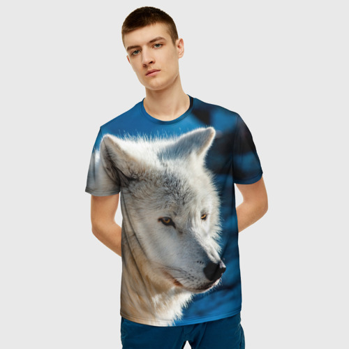 Мужская 3D футболка с принтом Волк на черном фоне, фото на моделе #1
