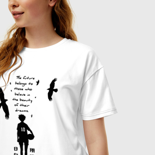 Женская футболка oversize с принтом Будущее принадлежит тем кто верит в свои мечты | Шоё Хината, фото на моделе #1