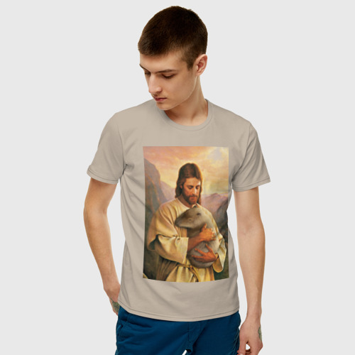 Мужская футболка с принтом Иисус и капибара, фото на моделе #1